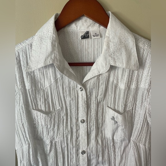 Cowgirl Up White Sparkle Button Up Western Shirt Size Medium - Picture 2 of 9
